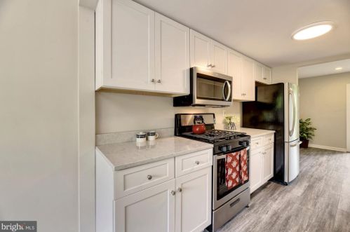 2792 Hyson Ln, Falls Church VA  22043-3522 exterior