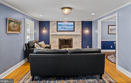 116 Howard St, Riverton NJ  08077-1328 exterior