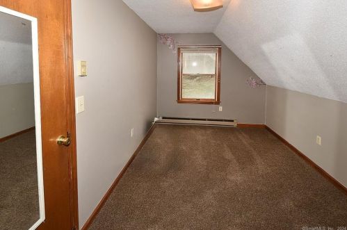35 Grant Hill Rd, Coventry CT  06238-1115 exterior