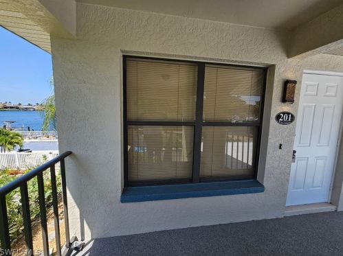 123 47th Ter, Cape Coral, FL 33914-8334
