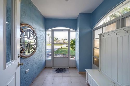 1773 Berkshire Blvd, Fort Pierce FL  34952-7112 exterior