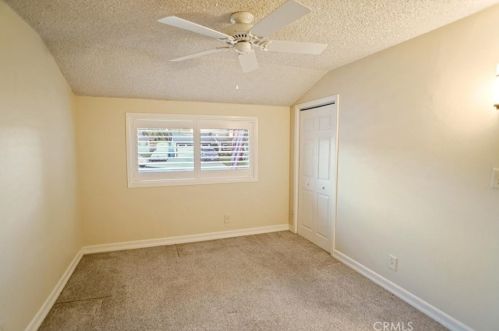 3367 Weatherford Ct, Simi Valley CA  93063-1328 exterior