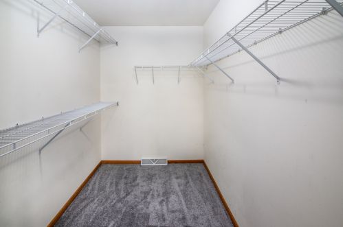 604 Brookstone Way, Watertown WI  53094-5902 exterior