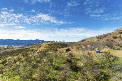 13001 Koenigstein Rd, Santa Paula CA  93060-9667 exterior