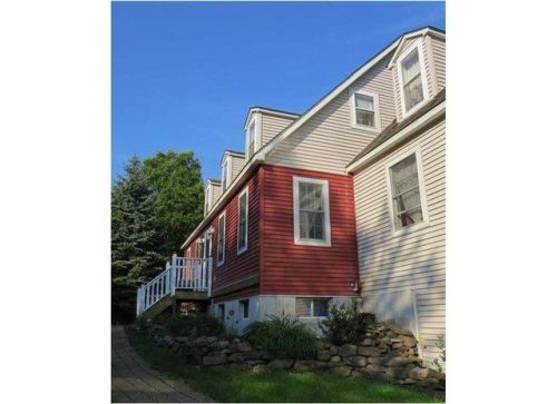 544 Midland Lake Rd, Middletown, NY 10941-3320