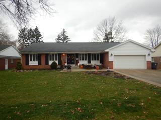 1915 Burlington Rd, Akron, OH 44313-5345