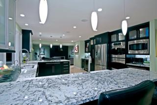 7221 78th Ave, Mercer Island WA  98040-5510 exterior