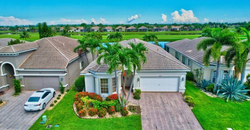 6809 Southport Dr, Boynton Beach, FL 33472-6915