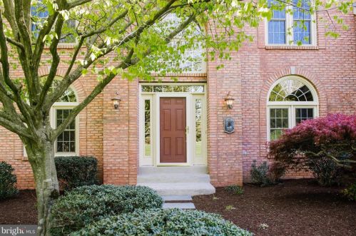 799 Merrimac Ln, Kennett Sq, PA 19348-1435