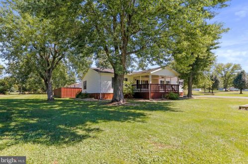 337 Sand Field Rd, Wardensville, WV 26851-8221