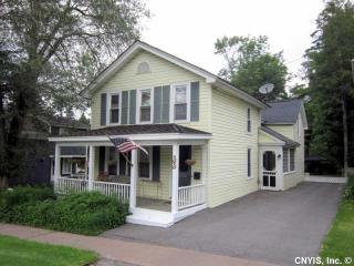 33 Nelson St, Nelson, NY 13035-1306