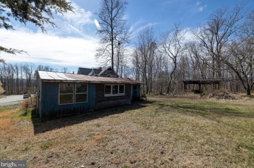 390 Forest Hills Dr, Richmond National Battlefiel VA  22835-9107 exterior