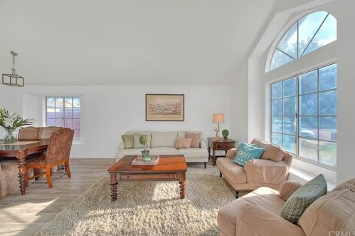 751 Larch Ave, Rialto CA  92376-4751 exterior