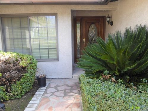 27118 Vista Encantada Dr, Santa Clarita, CA 91354-2248