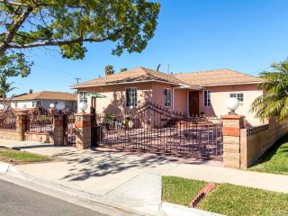 3779 176 St, Torrance CA  90504-3229 exterior