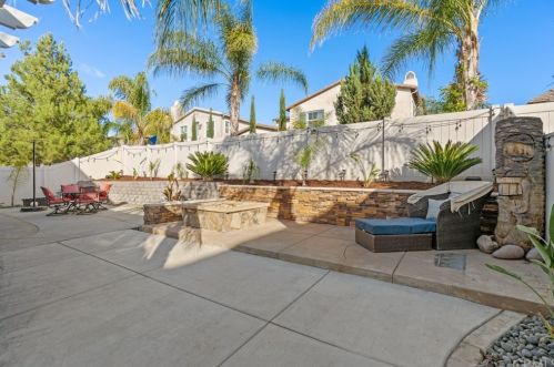 46346 Teton Trl, Temecula CA  92592-4139 exterior