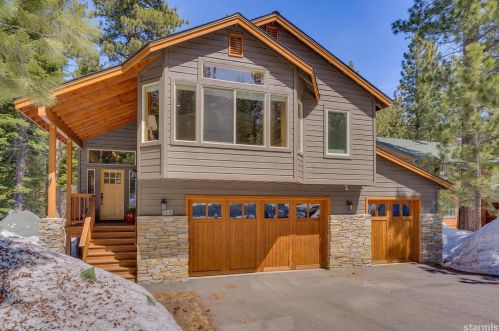 681 Shoshone St, South Lake Tahoe, CA 96150-5378