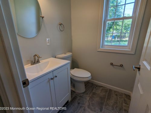 1 Babcock Ln, Willingboro NJ  08046-1603 exterior