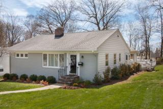 126 Cypress St, Millburn, NJ 07041-2159