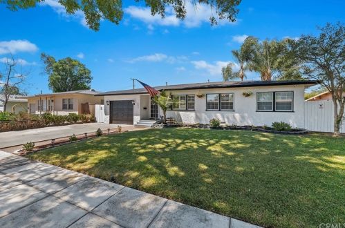 4875 Sunnyside Dr, Riverside CA  92506-2379 exterior