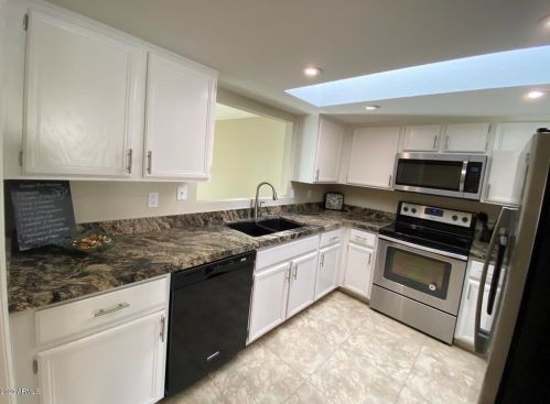 18420 25th St, Phoenix AZ  85032-8020 exterior