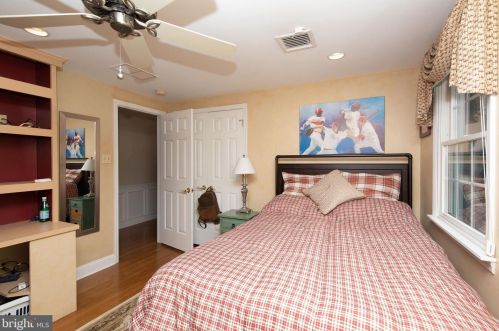 258 Aldrin Dr, Prospectville PA 19002-4101 exterior