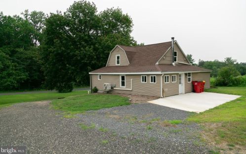 1141 Means Hollow Rd, Lees Cross Roads, PA 17257-9480