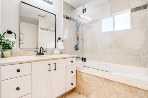 101 De Soto Way, San Bruno CA  94066-4719 exterior