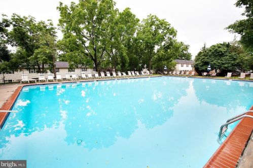 174 Ardwick Ter, Lansdale PA 19446-4925 exterior