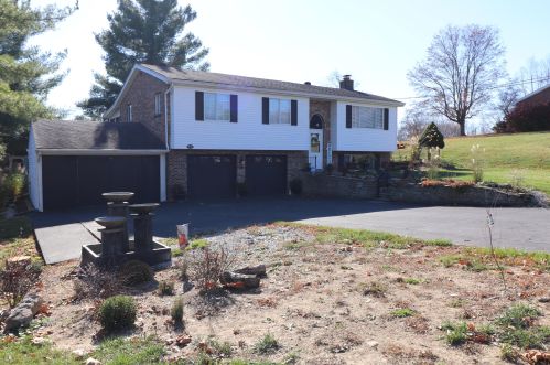 810 Skyline Dr, Florence, KY 41042-3167