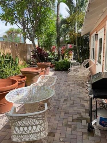 118 7 Ave, Delray Beach FL 33483-5243 exterior