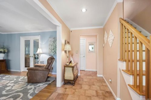 355 Washington Ave, Pleasantville, NY 10570-2019