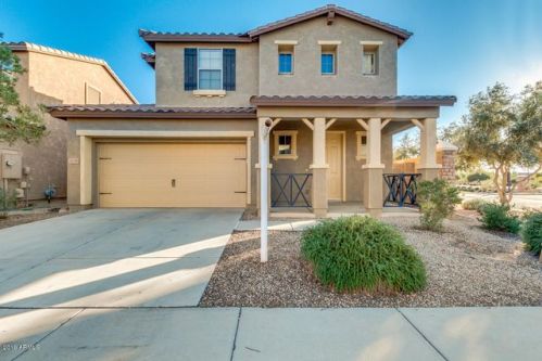 3239 Meadowview Dr, Gilbert, AZ 85298-4311