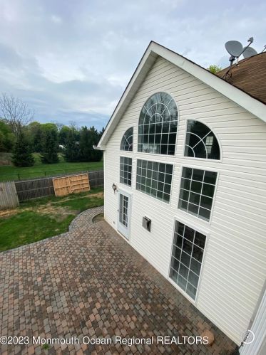 266 Norwood Ave, West Long Branch, NJ 07764-1826