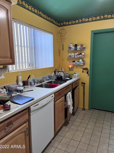 13813 30th Ln, Phoenix AZ  85053-5705 exterior