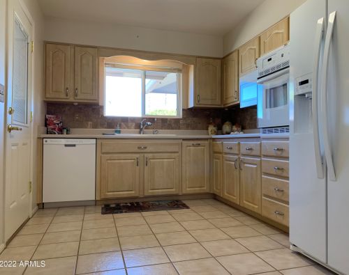 10952 Tropicana Cir, Sun City AZ  85351-2133 exterior