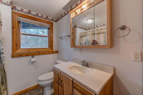 1589 89th St, New Johannesburg WI  54017-7156 exterior