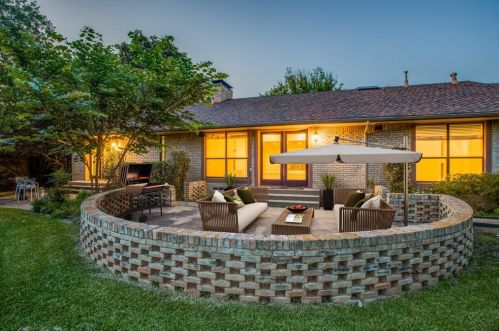 3960 Cedarbrush Dr, Dallas TX  75229-2703 exterior