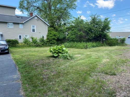 5 Packard St, Palmer, MA 01069-1827