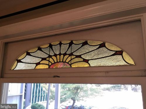 407 College Ave, Lancaster PA 17603-3319 exterior