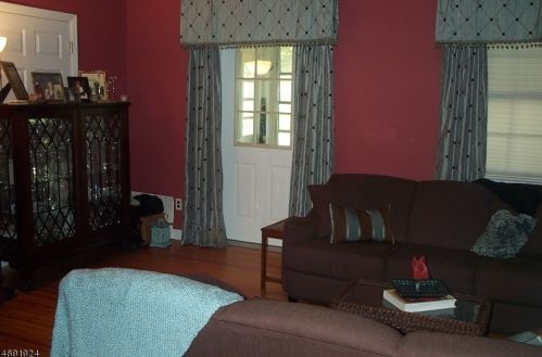 245 Prospect St, Westfield NJ 07090-4200 exterior