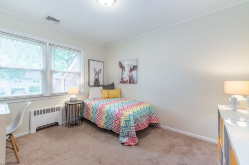 36 Morley Ln, Bloomfield NJ  07003-4309 exterior