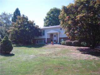 2 Mine Rd, Monroe, NY 10950-3112