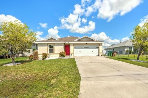 1225 16th Ter, Cape Coral, FL 33909-5393