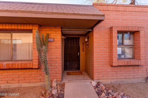 2311 Belvedere Ave, Tucson, AZ 85712-3283