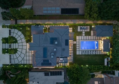 4508 Haskell Ave, Van Nuys CA  91436-3148 exterior