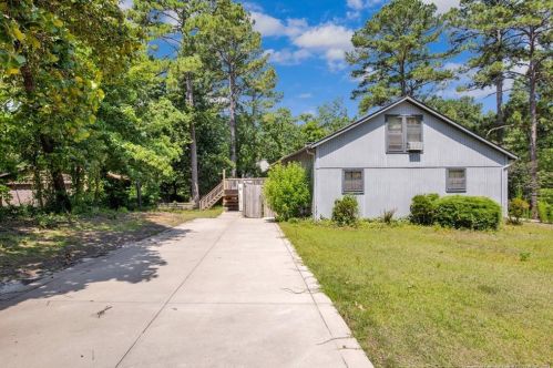 541 Hilliard Dr, Fayetteville NC  28311-2635 exterior