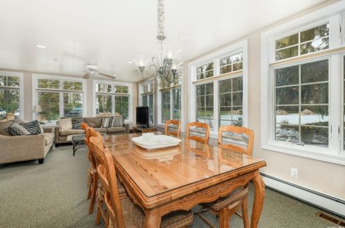 7 Sunken Meadow Rd, Northport NY  11768-2718 exterior