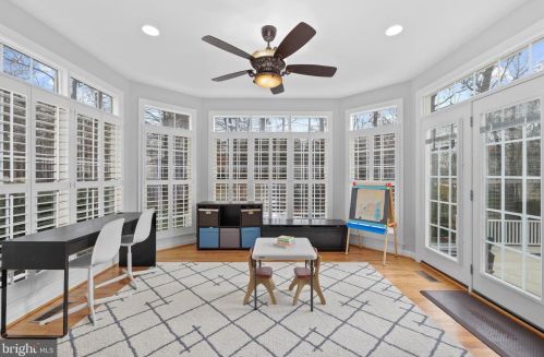 7305 Laurel Creek Ct, Springfield VA  22150-4912 exterior