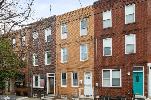 1820 Hicks St, Philadelphia, PA 19145-2209